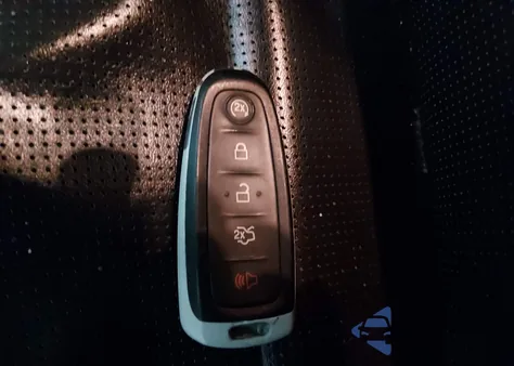 2014 Ford Taurus Limited z USA, uszkodzony, nr VIN 1FAHP2F85EG115690